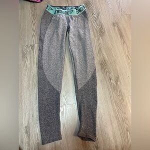 Gymshark Grey Seamless Leggings with Teal Logo Waistband